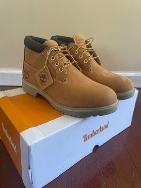 Timberland Wheat/Tan Padded Collar Lace-Up Boots/Waterproof